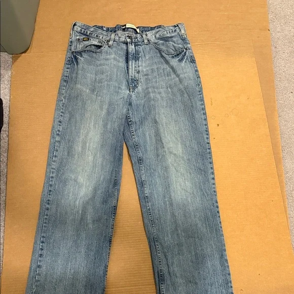 Lee Relaxed Fit Men's Jeans in Light Blue - Picture 1 of 4